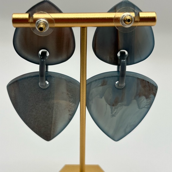 Acrylic Geometric Gray Earrings - Picture 2 of 3